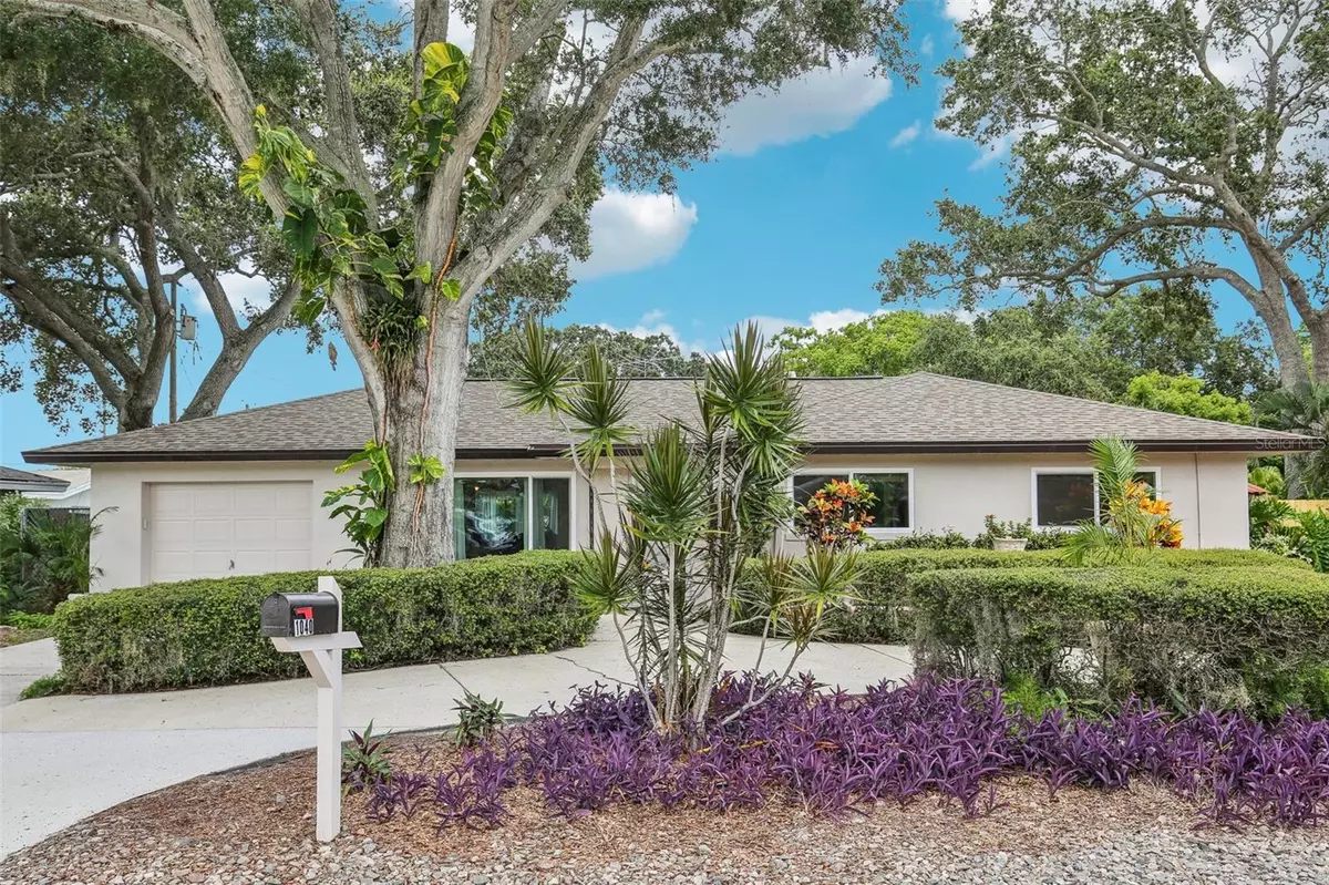 Dunedin, FL 34698,1040 ADMIRAL RD