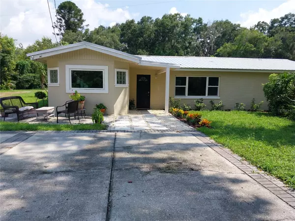 301 DUQUE RD, Lutz, FL 33549