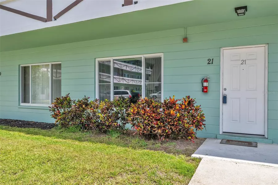 2043 DENMARK ST #21, Clearwater, FL 33763