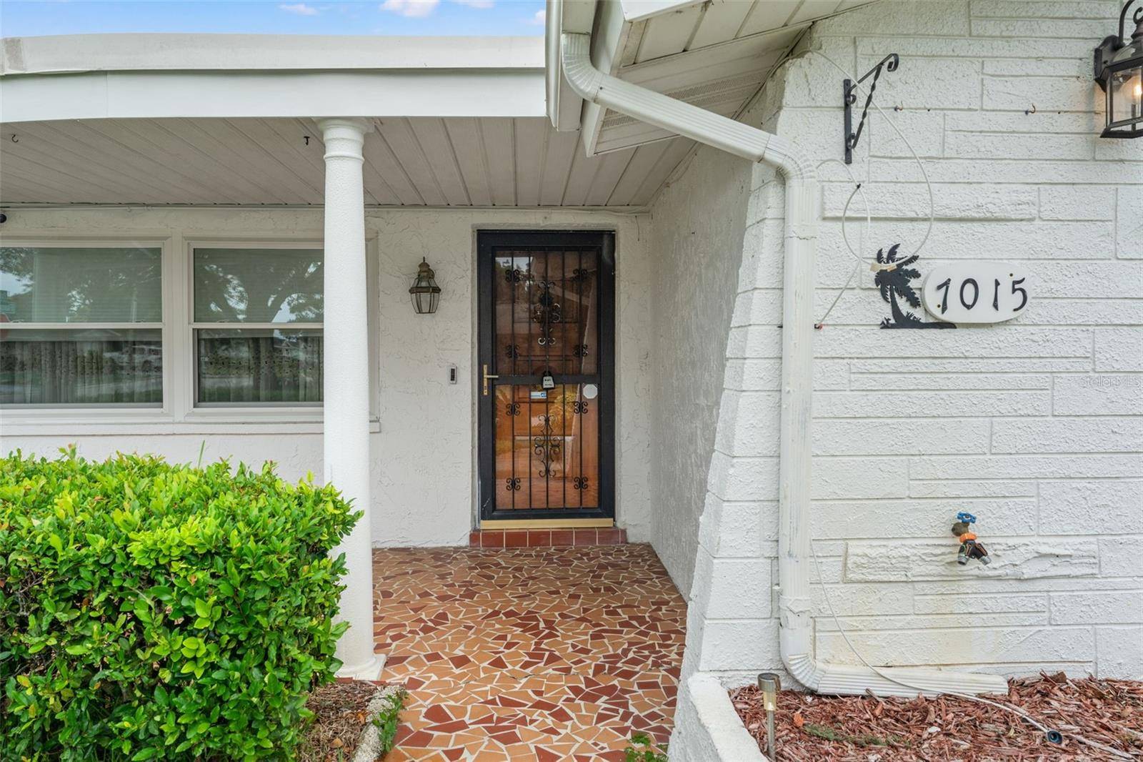 Port Richey, FL 34668,7015 FLAGGLER DR