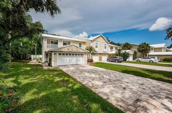 Safety Harbor, FL 34695,903 WOODBRIDGE CT