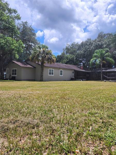 5051 6TH ST, Zephyrhills, FL 33542