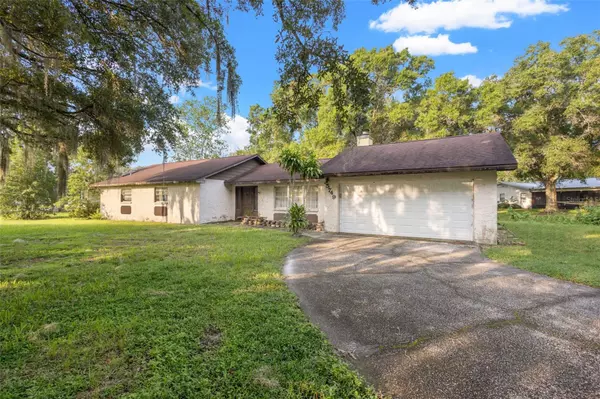 Zephyrhills, FL 33541,5749 SOUTHERNVIEW DR