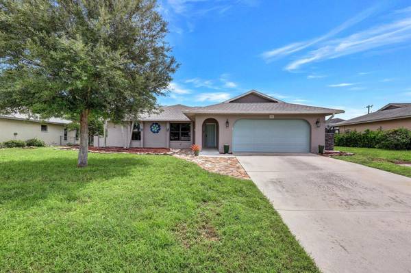 405 SE 21ST AVE, Cape Coral, FL 33990