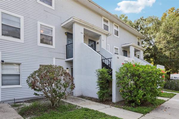7163 E BANK DR #33,  Tampa,  FL 33617