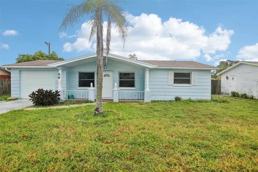 3235 HUNTINGTON RD, Holiday, FL 34691