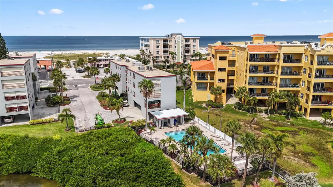 10301 GULF BLVD #201, Treasure Island, FL 33706