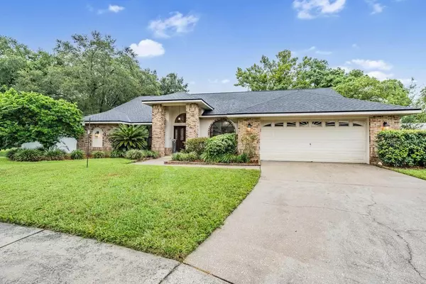 Seffner, FL 33584,607 GRAND NATIONAL PL