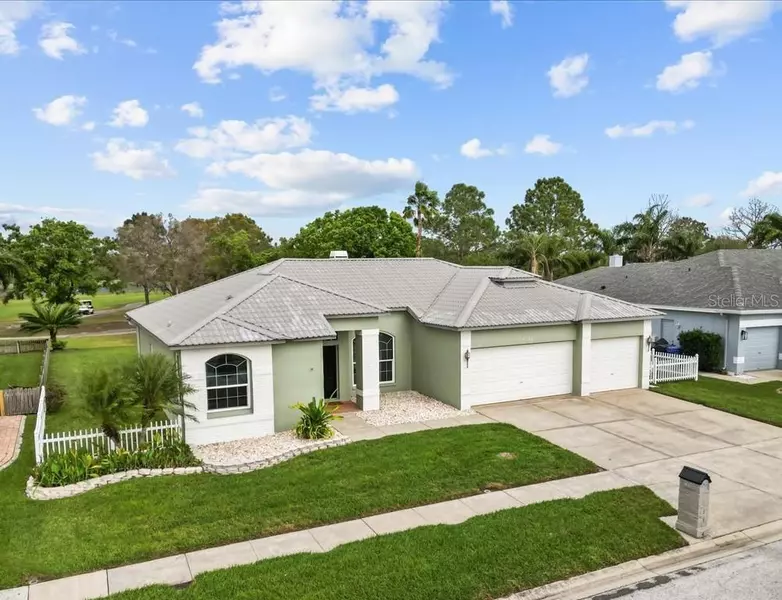 13102 PRESTWICK DR, Riverview, FL 33579