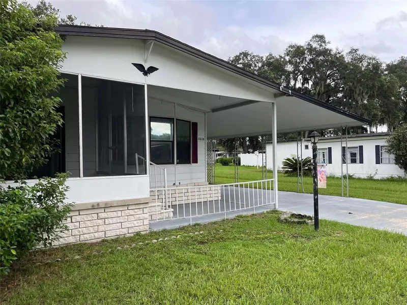 4628 OLIVE DR, Zephyrhills, FL 33542