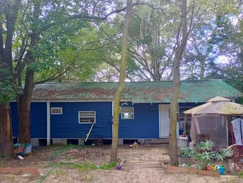Interlachen, FL 32148,132 S COOPER LAKE DR