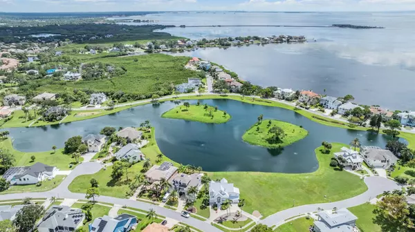Tarpon Springs, FL 34689,2118 HARBOUR WATCH DR