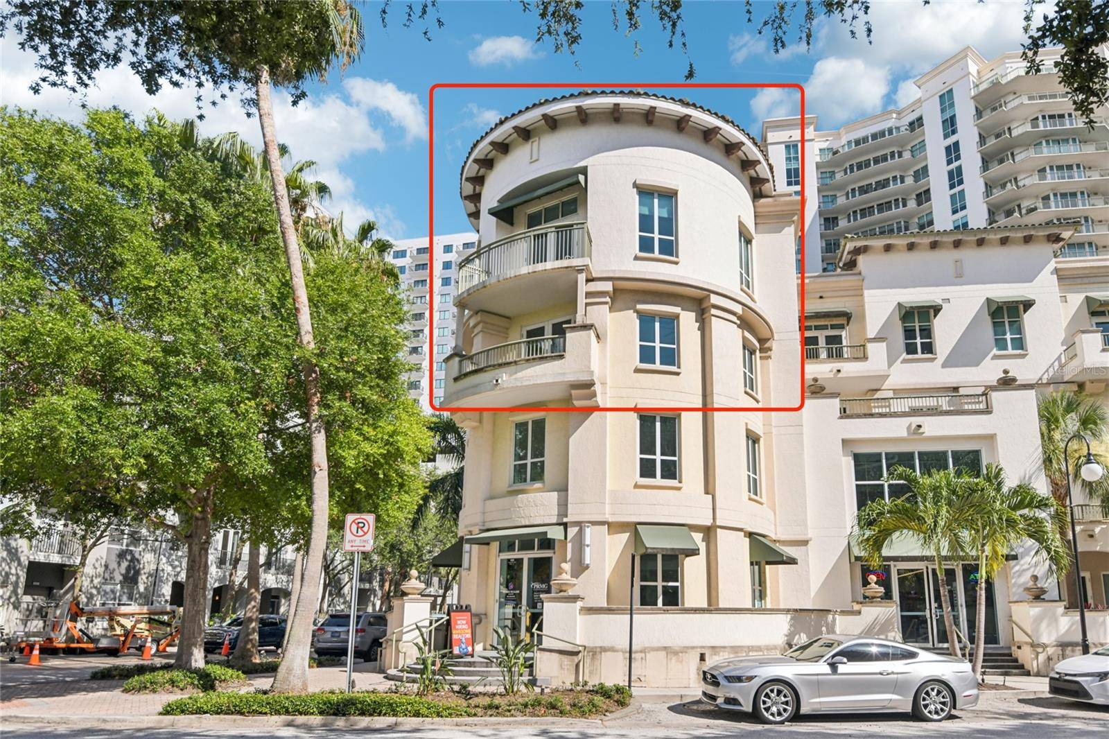 450 KNIGHTS RUN AVE #411, Tampa, FL 33602