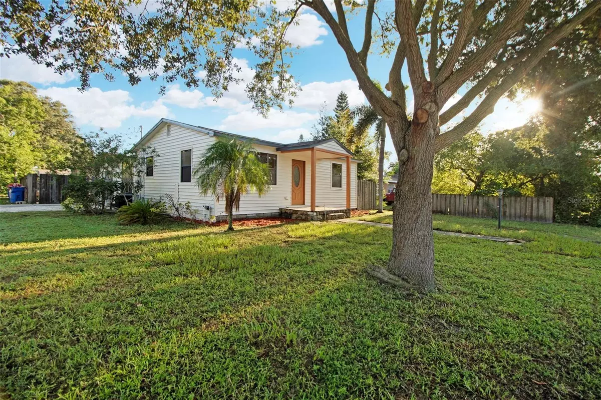 St Petersburg, FL 33713,4649 18TH AVE N