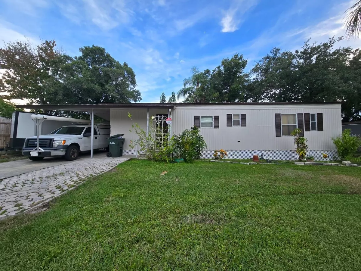 Largo, FL 33774,14348 VALENTINE DR