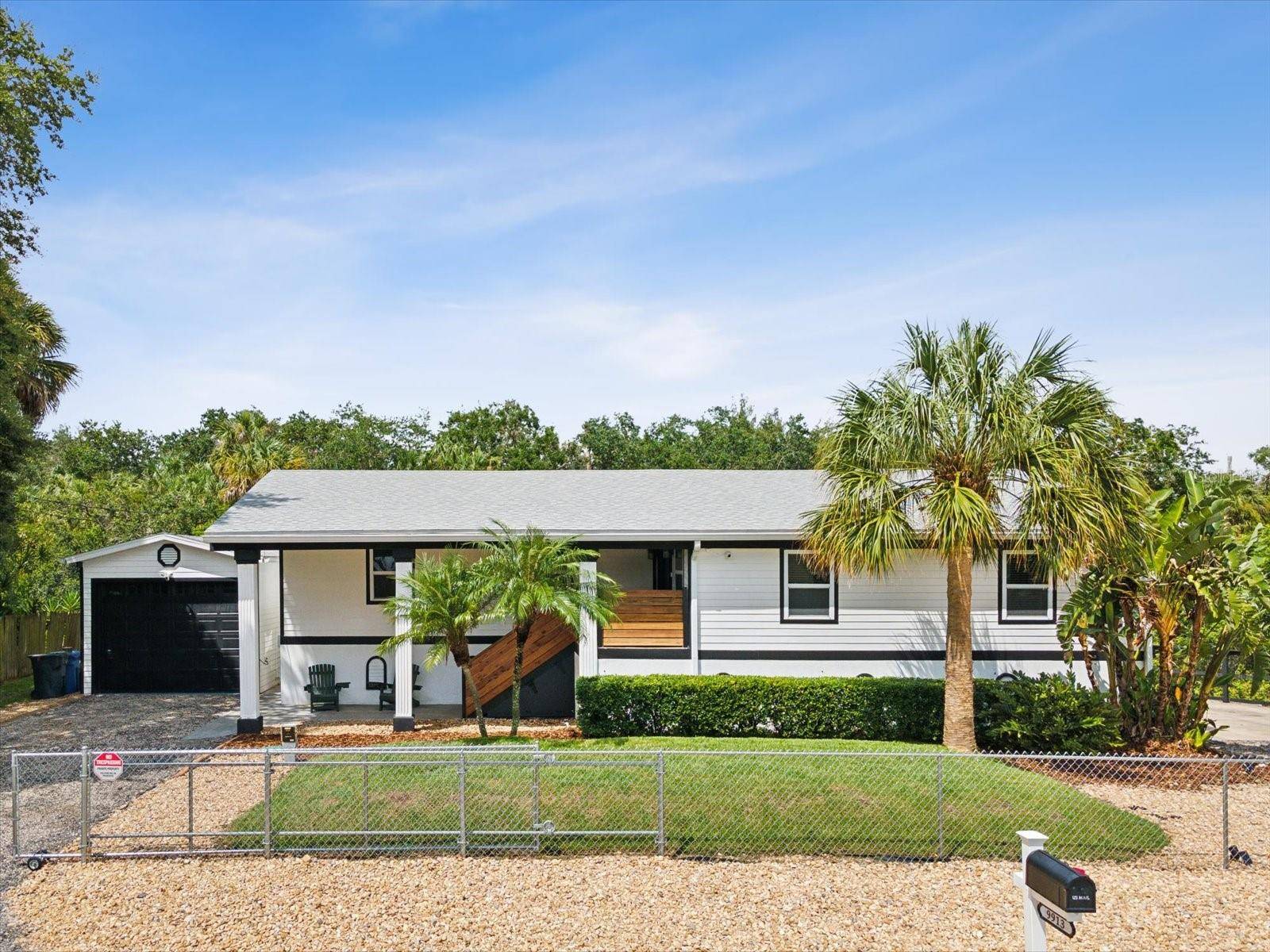 9913 ALAVISTA DR,  Gibsonton,  FL 33534