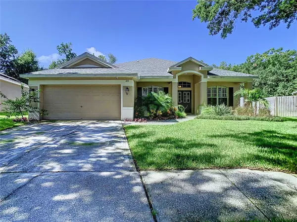 6913 POTOMAC CIR, Riverview, FL 33578