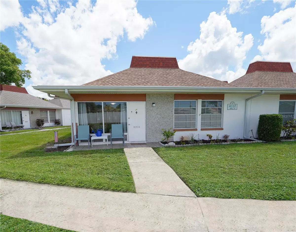 Holiday, FL 34691,4337 TAHITIAN GARDENS CIR #E