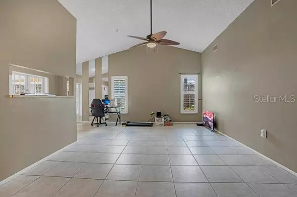 Lakeland, FL 33809,448 MONDRA CT