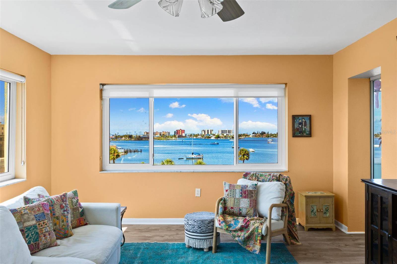 St Petersburg, FL 33708,4550 COVE CIR #501