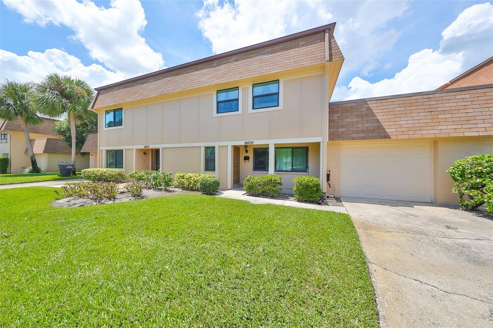 8472 17TH WAY N, St Petersburg, FL 33702