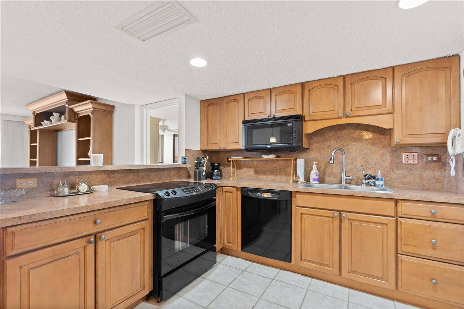 Treasure Island, FL 33706,500 TREASURE ISLAND CSWY #406