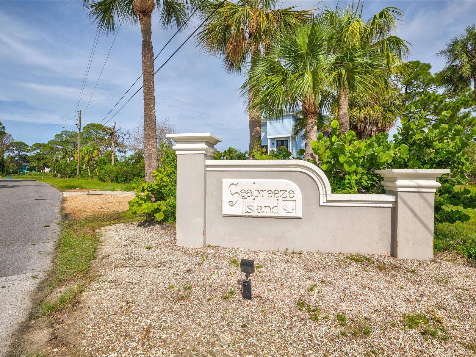 Tarpon Springs, FL 34689,SEA BREEZE DR #LOT 10