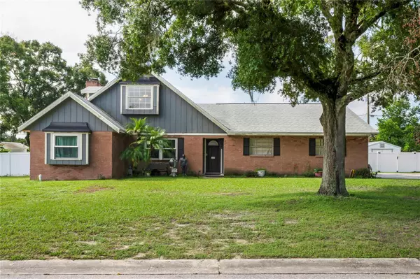 613 ROYAL CREST WAY,  Brandon,  FL 33511