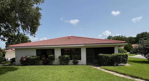 Sarasota, FL 34235,5017 VIVIENDA WAY #29