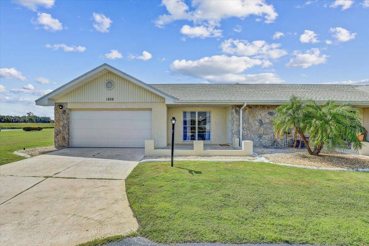 1208 EASTLOCH CT,  Sun City Center,  FL 33573