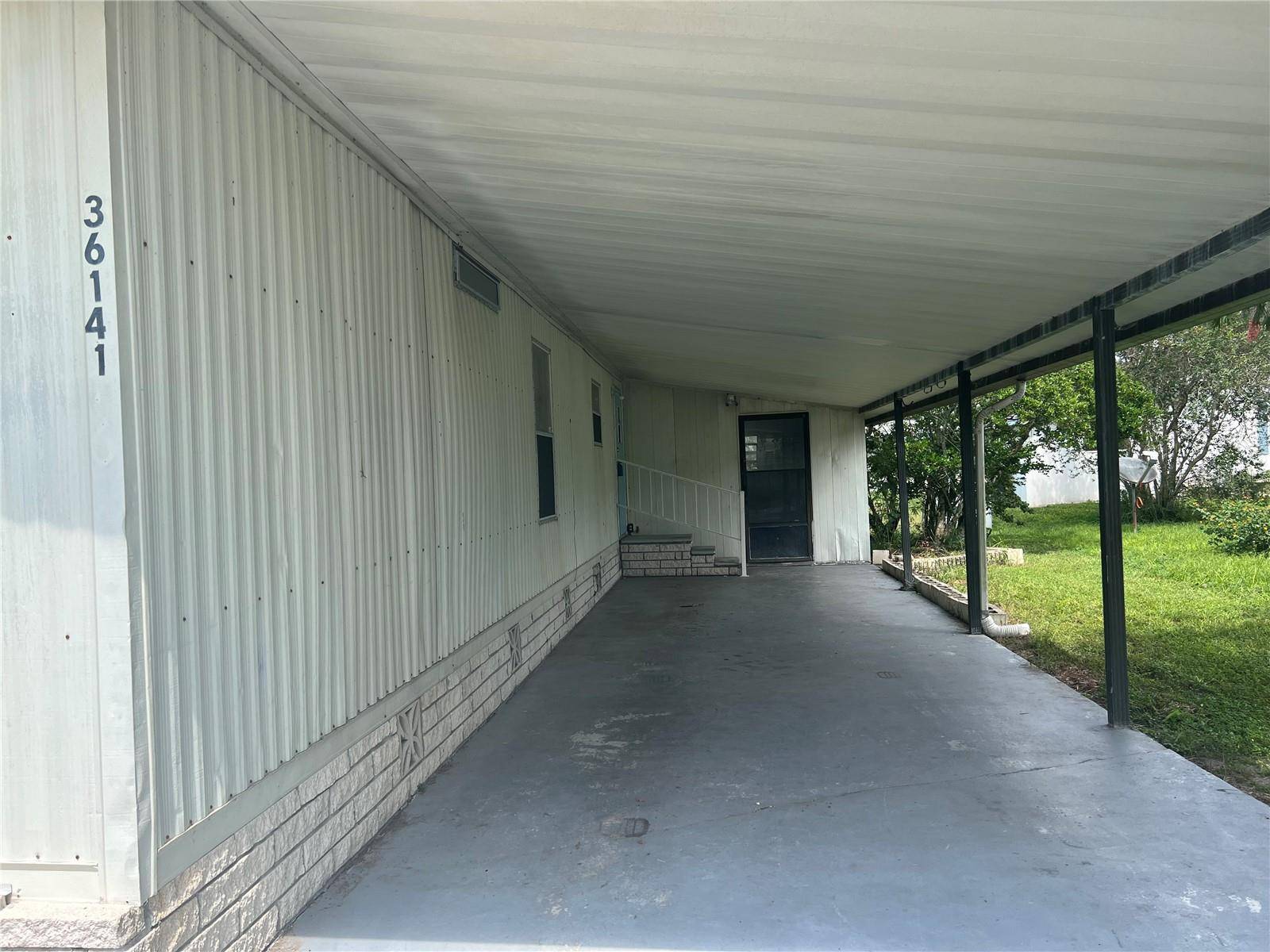Zephyrhills, FL 33541,36141 ZINNIA AVE