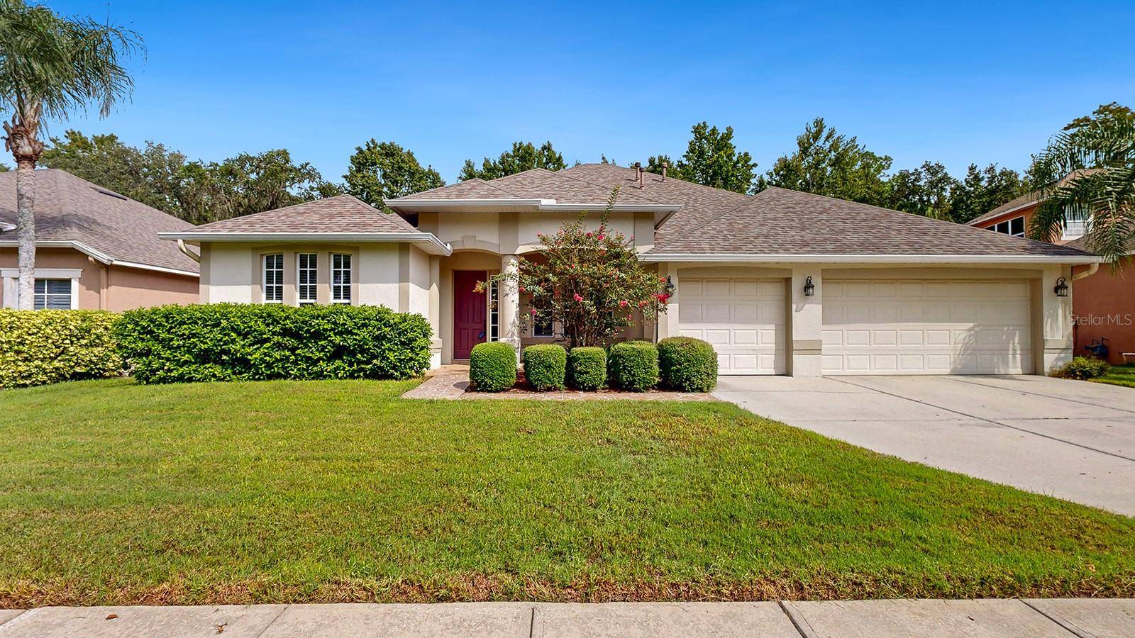 27243 FORDHAM DR, Wesley Chapel, FL 33544