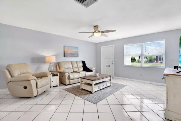 Seminole, FL 33776,14071 95TH AVE