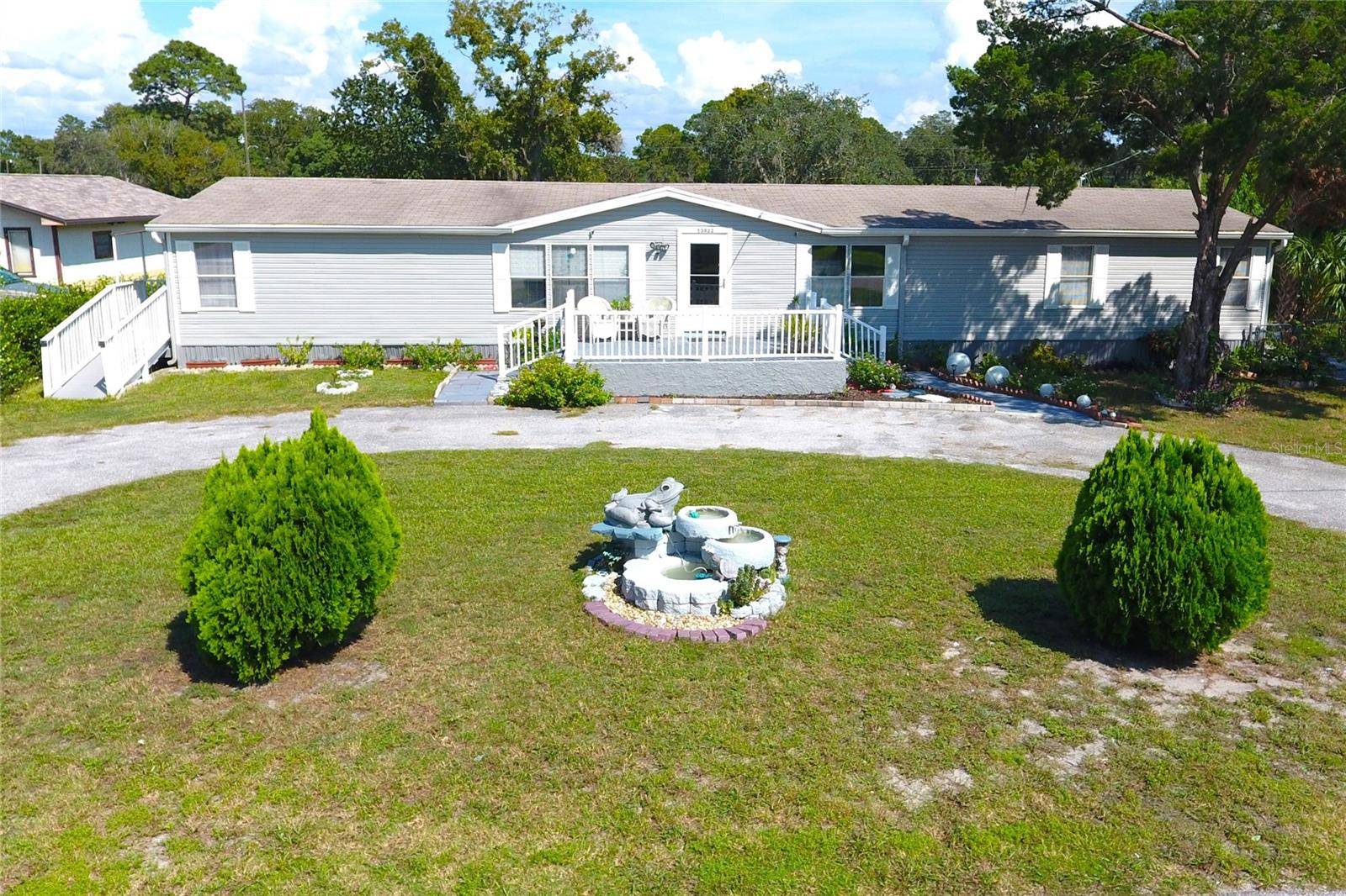 13822 LITEWOOD DR, Hudson, FL 34669