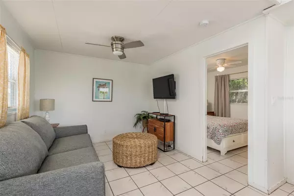 Indian Rocks Beach, FL 33785,960 GULF BLVD #5