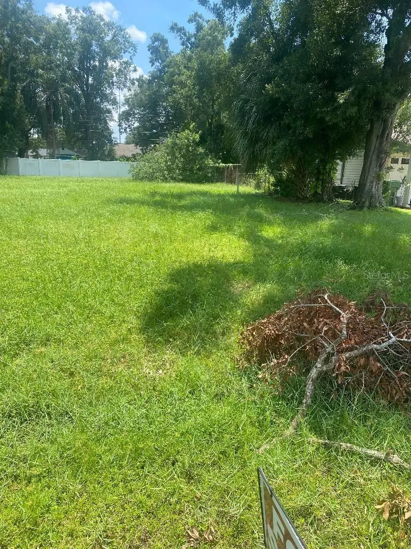 Tampa, FL 33603,2112 W FARWELL DR