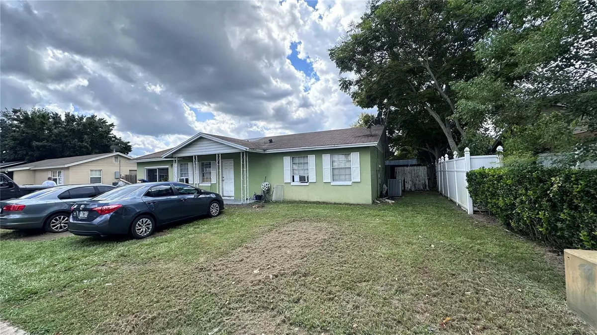 Kissimmee, FL 34743,106 DAHLIA DR