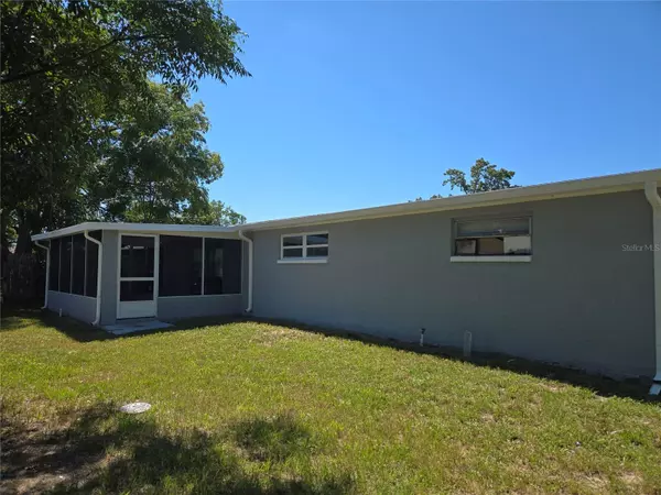 Port Richey, FL 34668,11618 MEREDITH LN