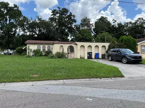 2705 W HAMILTON AVE, Tampa, FL 33614