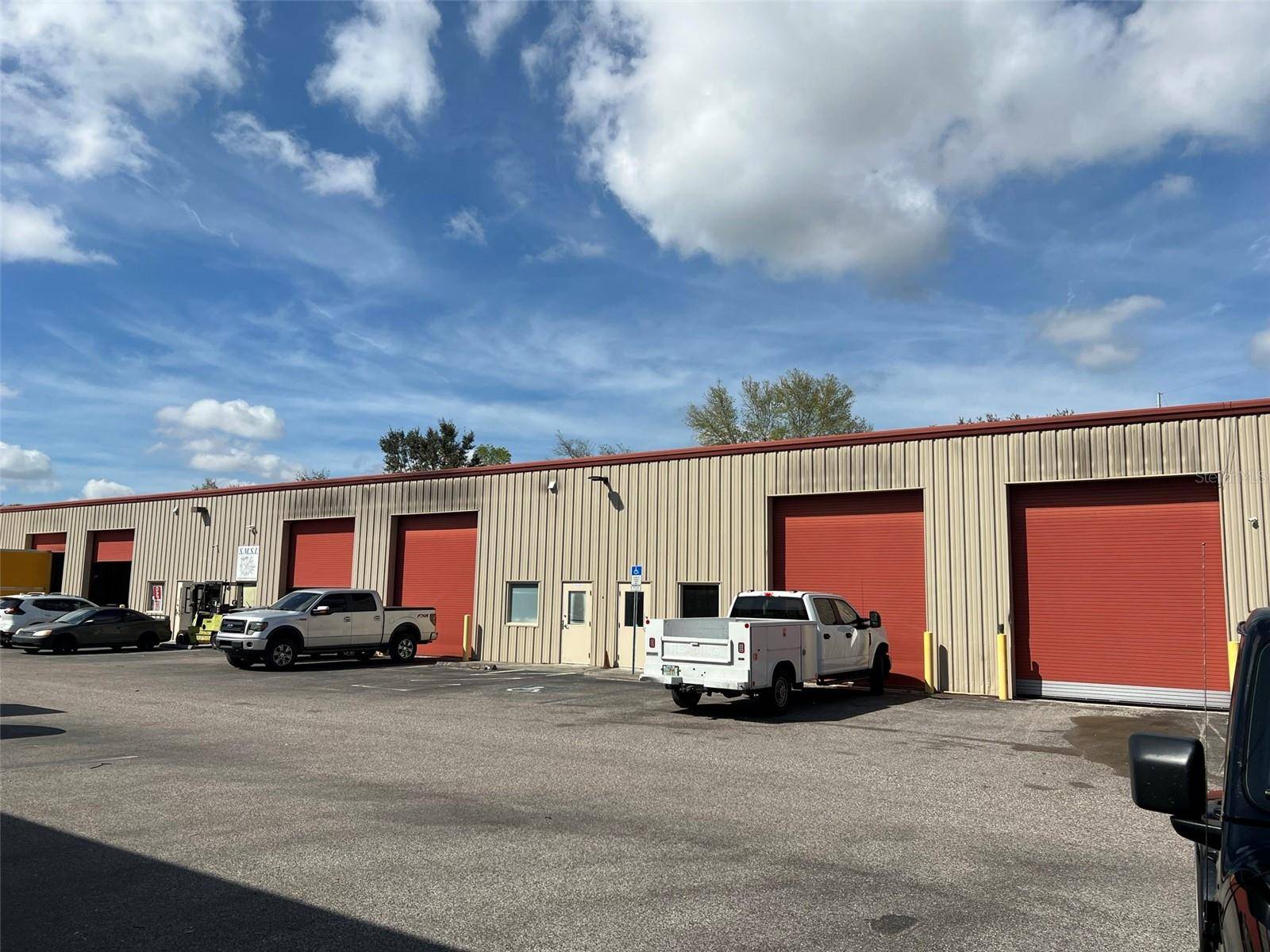 Tampa, FL 33619,2433 S 86TH ST