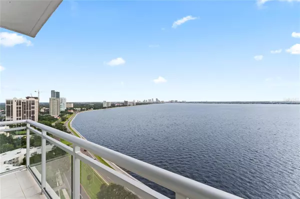 Tampa, FL 33629,3401 BAYSHORE BLVD #1801