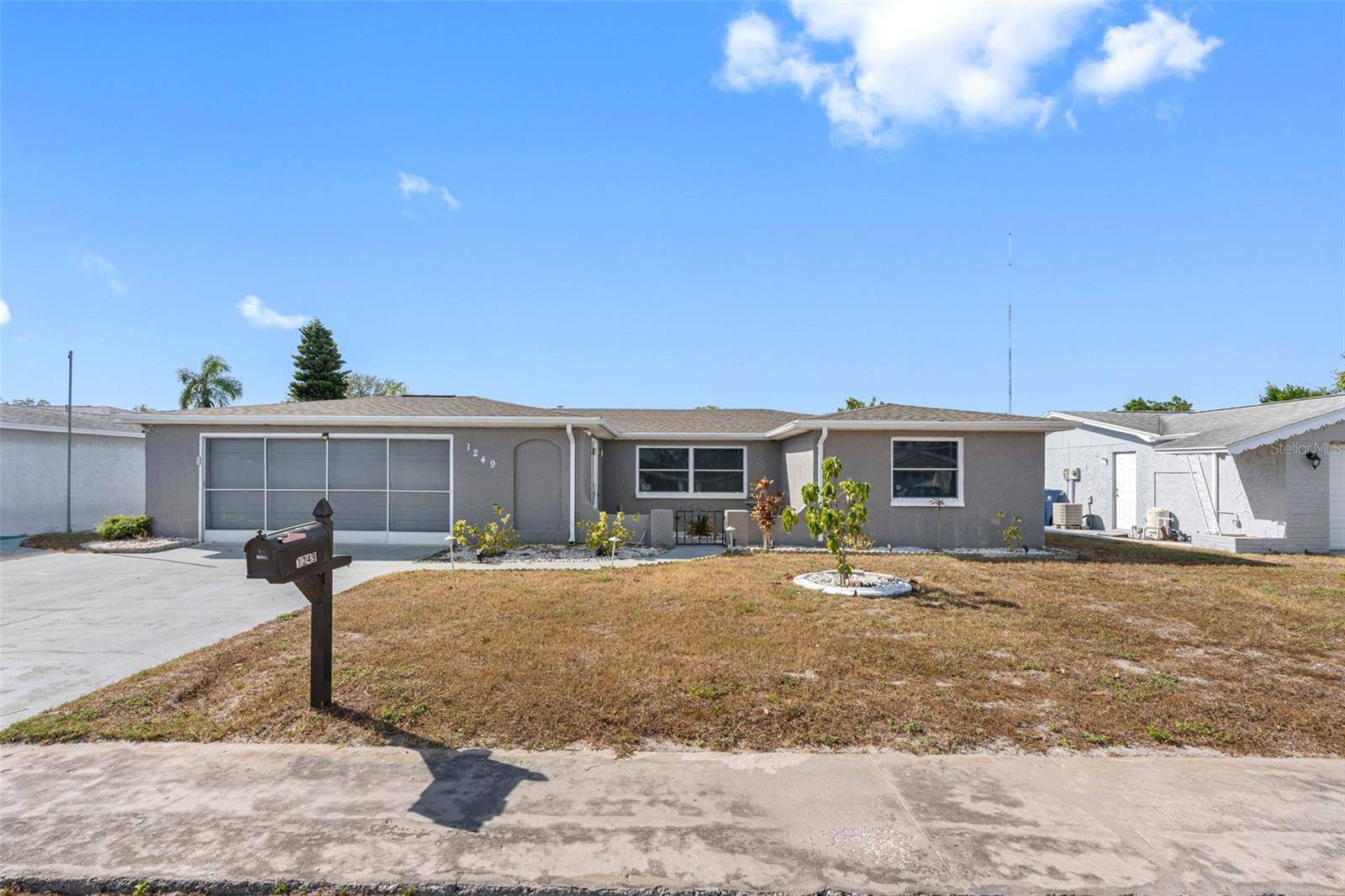 1249 VIKING DR, Holiday, FL 34691