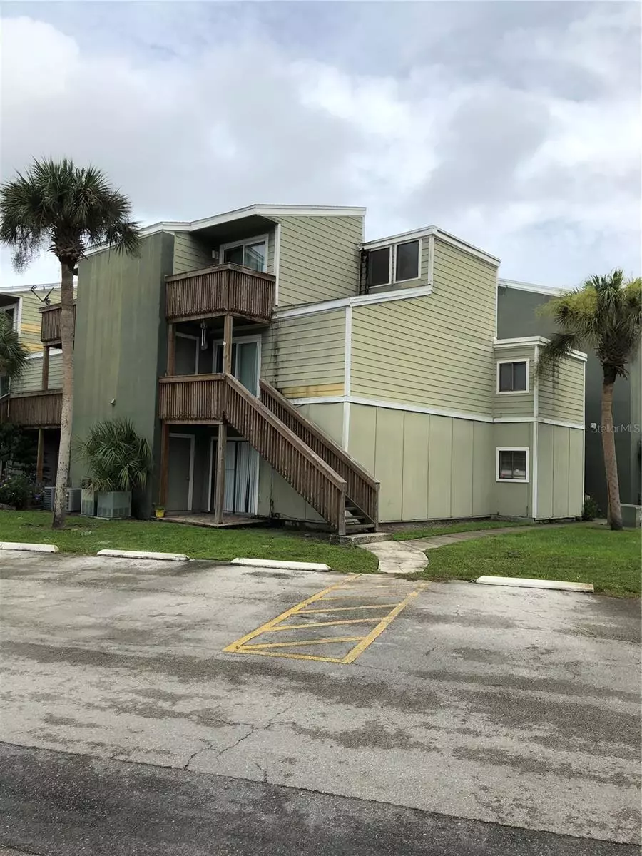 Winter Park, FL 32792,170 SCOTTSDALE SQ #170