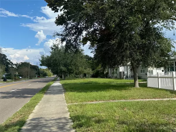 St Petersburg, FL 33713,4434 9TH AVE N