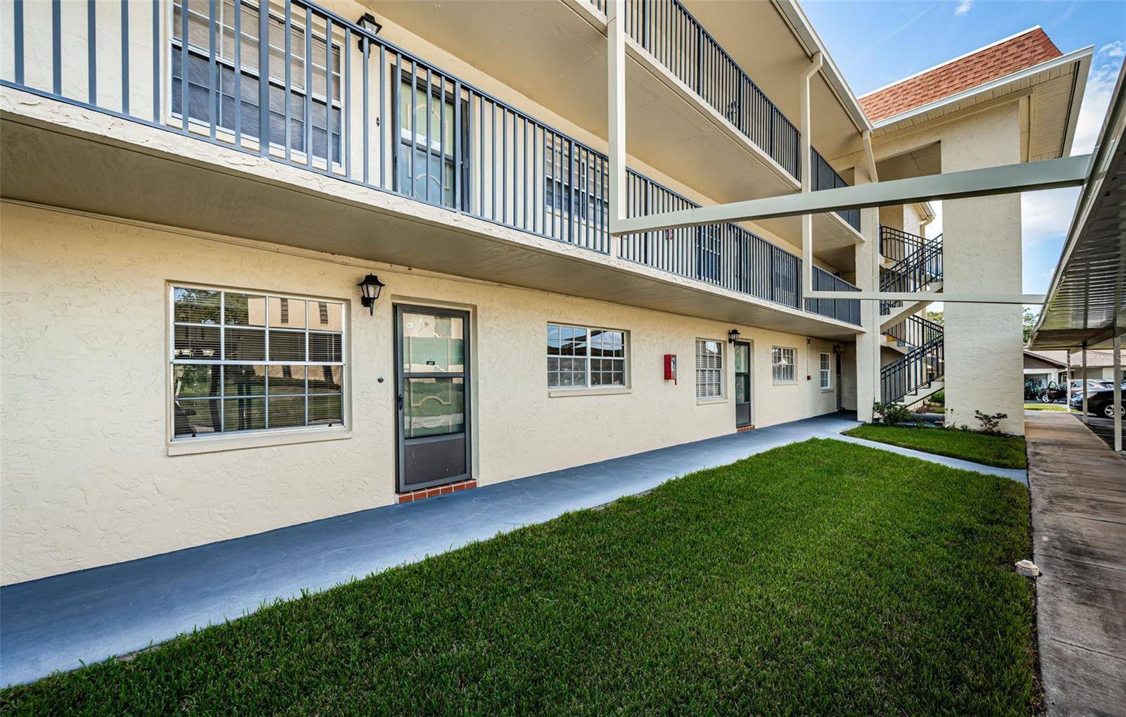 Dunedin, FL 34698,1450 HEATHER RIDGE BLVD #107