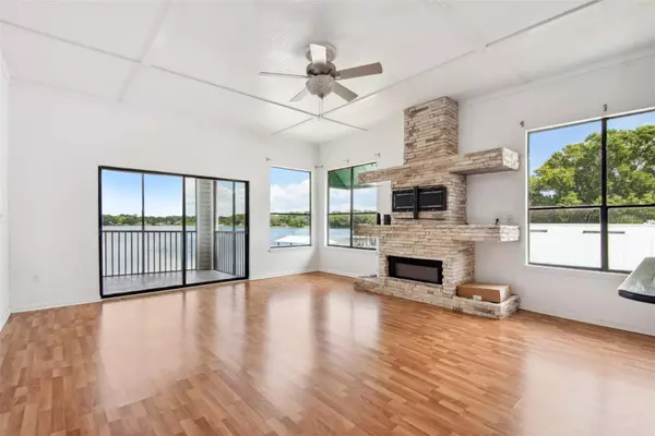 Tampa, FL 33614,3127 W SLIGH AVE #204B