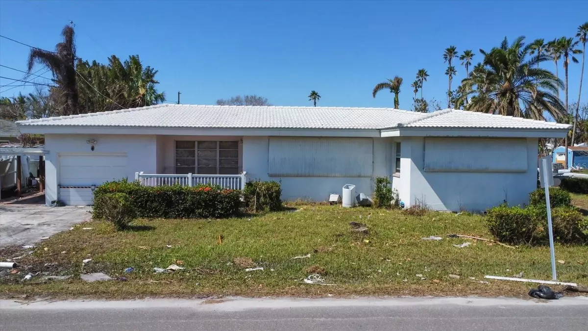 Redington Beach, FL 33708,4 162ND AVE