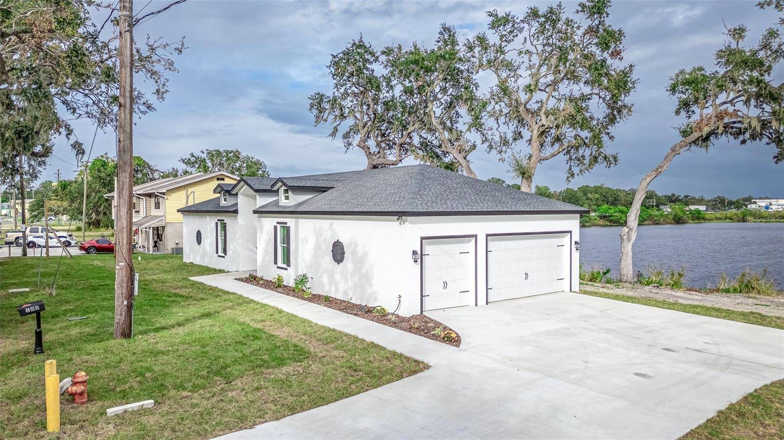 Mulberry, FL 33860,225 DIESEL RD