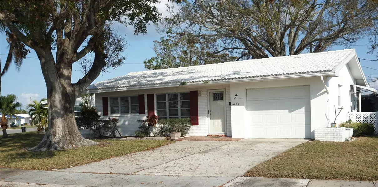 4254 96TH TER N #two, Pinellas Park, FL 33782