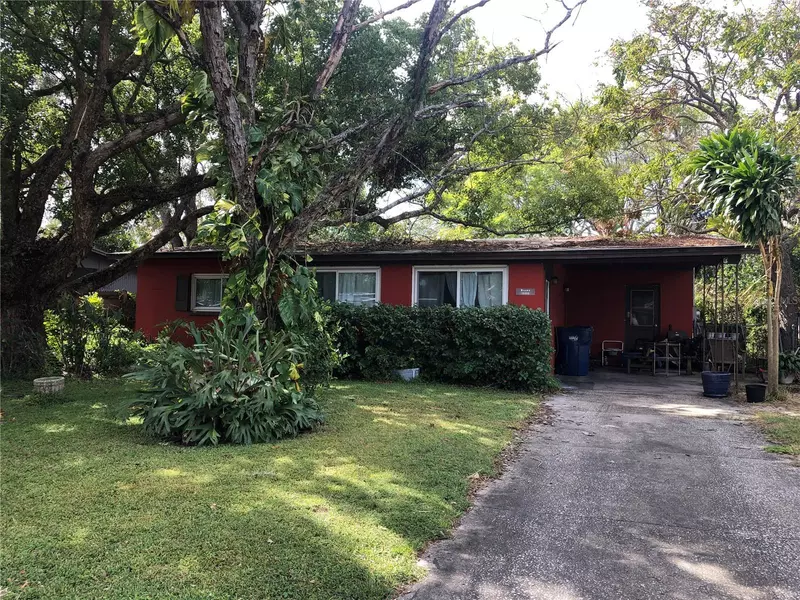 10908 N ASTER AVE, Tampa, FL 33612